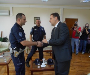 Gradska uprava nagradila policajca Ljubišu Kokoškova